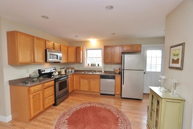 110 Streamside Ln unit 30, Bangor, ME 04401 - photo 6
