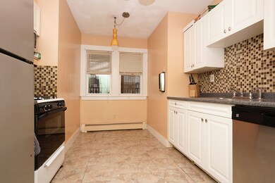 121 Johnson St unit 1R, Lynn, MA 01902 - photo 4