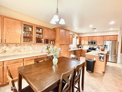 13704 E Via Valle de Lobo, Vail, AZ 85641 - photo 6