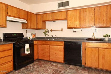 Kitchen2