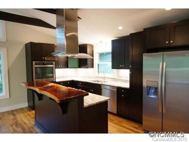 New Modern Kitchen