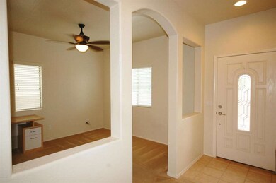 DEN & ENTRANCE