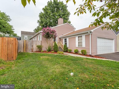 2418 Yarmouth Ln, Crofton, MD 21114 - photo 2