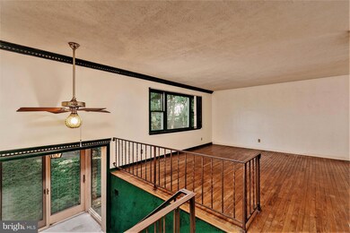 5933 Snowdens Run Rd, Sykesville, MD 21784 - photo 7