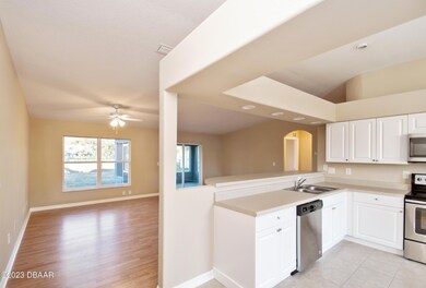 05_6026sprucepointcir_2005_hires