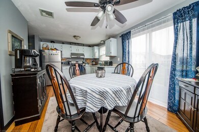 806 Ocean Meadows, Fairhaven, MA 02719 - photo 6