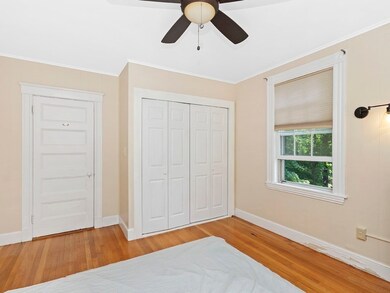275 Walnut St unit 2, Wellesley Hills, MA 02481 - photo 7
