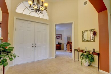 Beautiful spacious Foyer