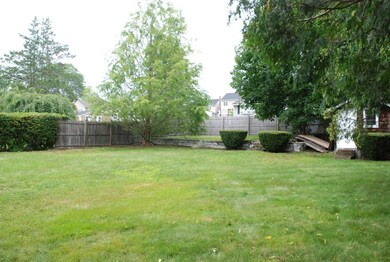 6 Woodridge Rd, Worcester, MA 01606 - photo 5