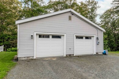 31 Abbey Rd, White River Junction, VT 05001 - photo 7