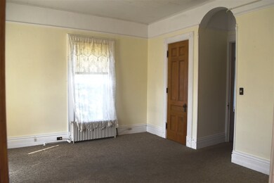 93 Center St unit 2W, Rutland, VT 05701 - photo 7