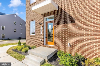 714 Iron Forge Rd, Frederick, MD 21702 - photo 4