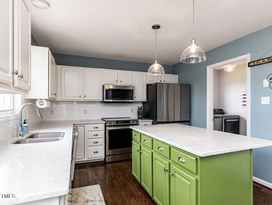 013-1280x960-kitchen