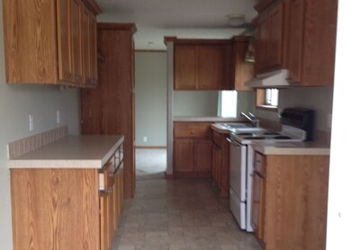 262-168441-kitchen