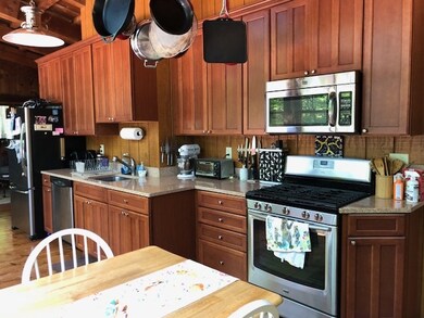 107 Browns Rd unit 45, Newfane, VT 05345 - photo 2