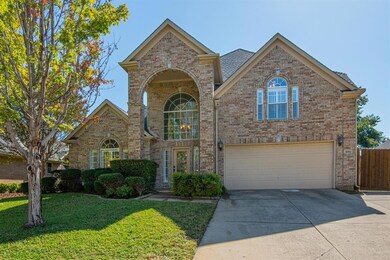 424 Shade Tree Cir, Hurst, TX 76054 - photo 2