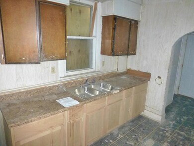 252 S Hague Ave, Columbus, OH 43204 - photo 5