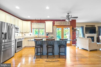 601 Elliot Dr, Purcellville, VA 20132 - photo 2