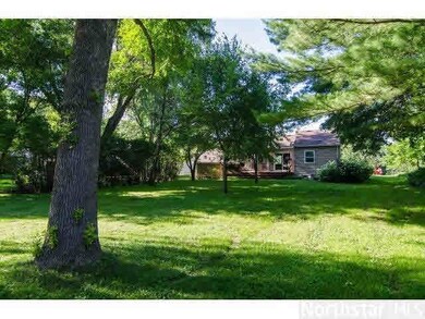 25815 25815 Wild Rose Ln, Shorewood, MN 55331 - photo 2