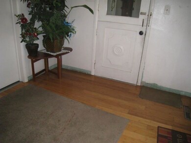 2215 Frances Ave, Elkhart, IN 46517 - photo 3