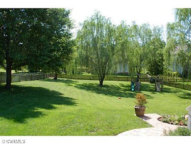 Yard/Garden - Almost a half- acre of grass lawn an