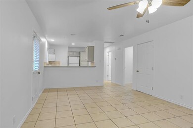 1022 W Coffin St unit 101, Denison, TX 75020 - photo 5