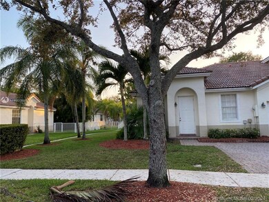 18822 SW 28th St, Miramar, FL 33029 - photo 4