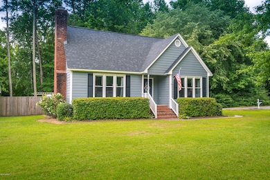 2287 Valley Dr, Winterville, NC 28590 - photo 2