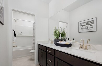 Plan 5 Bathroom 2