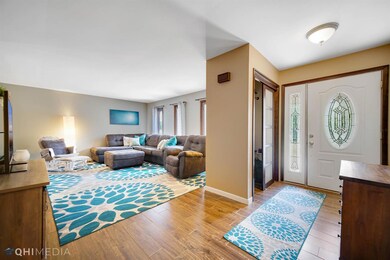 206 Omega Dr, Crown Point, IN 46307 - photo 3