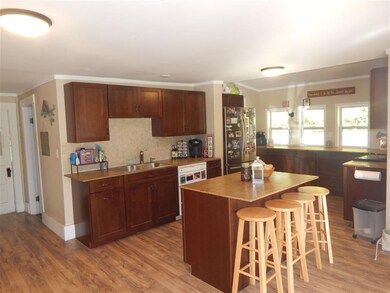 182 Quechee Hartland Rd, White River Junction, VT 05001 - photo 5