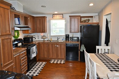 995 N 4250 Rd, Hugo, OK 74743 - photo 5