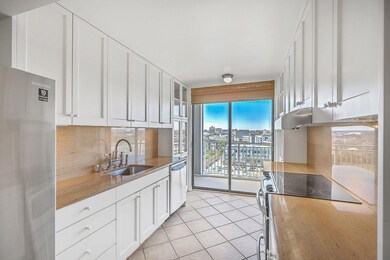 330 Concord Street 12C, Dockside kitchen
