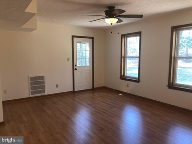 23329 Holly Hill Ln, California, MD 20619 - photo 6