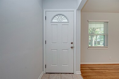 5405 Viking Dr, Houston, TX 77092 - photo 4