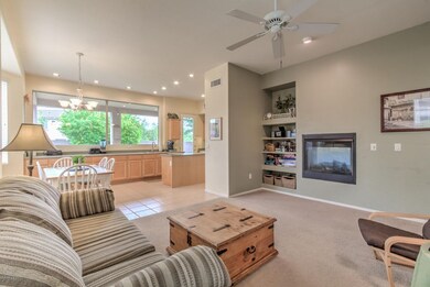 Family & Kitchen 1