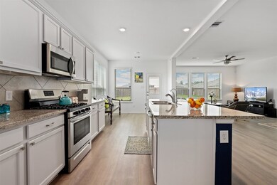 412 Central Glen Ct, Magnolia, TX 77354 - photo 7