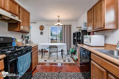 09-Kitchen_MAX3851-Edit