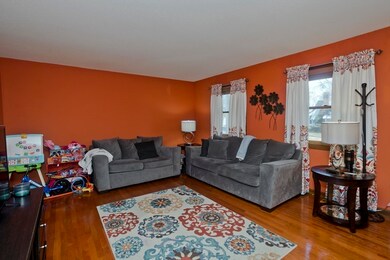 48 Vail St, Springfield, MA 01118 - photo 6
