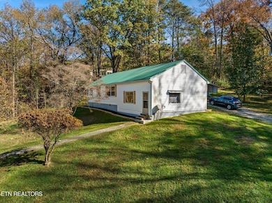 01-6439-Henegar-Rd-Corryton-TN-1