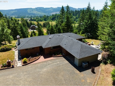 36555 McGowan Creek Rd, Springfield, OR 97478 - photo 3