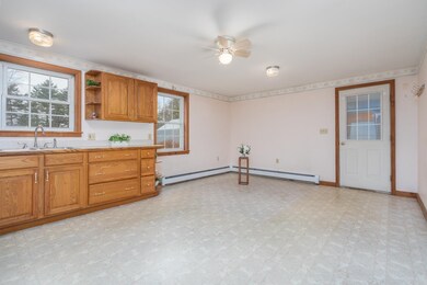 141 Raymond Rd, Deerfield, NH 03037 - photo 7