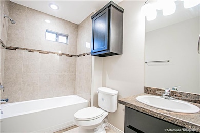 2212 Taxco Ct unit 1, Edinburg, TX 78542 - photo 6