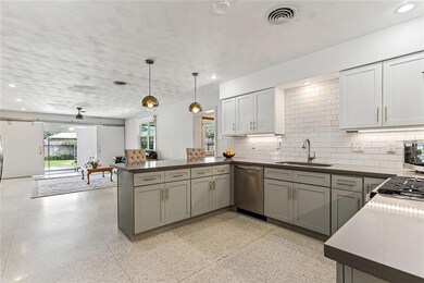 2619 Metairie Ct, Metairie, LA 70002 - photo 4