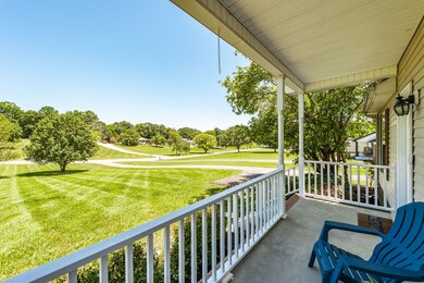 2076 Shawnee Ln, Greenbrier, TN 37073 - photo 6