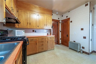 57 Hanover Ave, Pawtucket, RI 02861 - photo 5