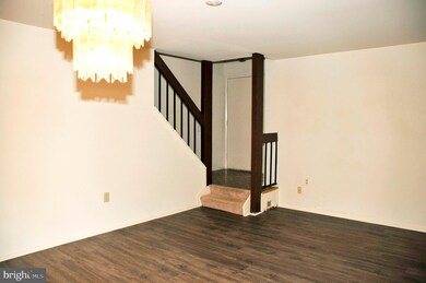 11239 Slalom Ln unit A, Columbia, MD 21044 - photo 2