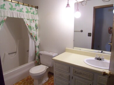 Bathroom<|><|>