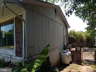 21819 N Essex Dr, Lexington Park, MD 20653 - photo 4