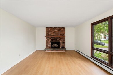 35 Bow Run, Saunderstown, RI 02874 - photo 5